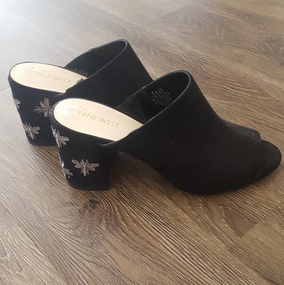Peep toe mules